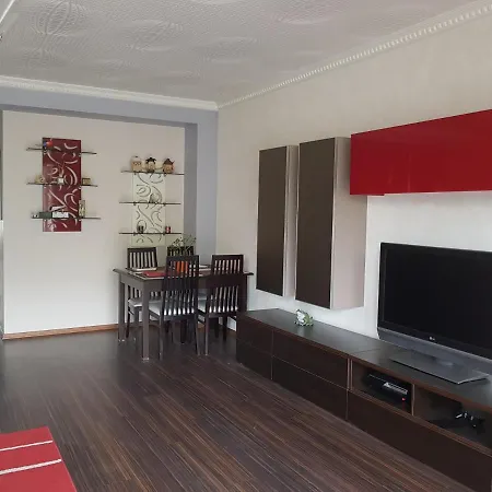 Spacious For 2+1 *